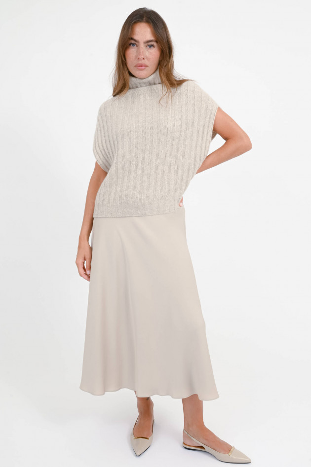 Allude Ärmelloser Rollkragenpullover in Sand meliert