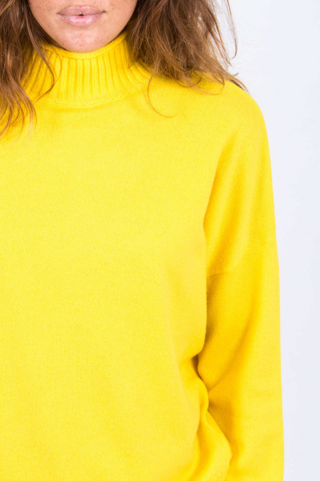 Allude Turtleneck-Pullover in Gelb