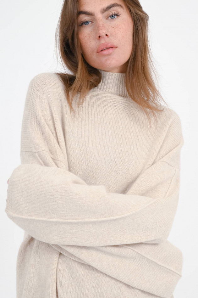 Allude Turtle-Neck Cashmere-Pullover in Beige