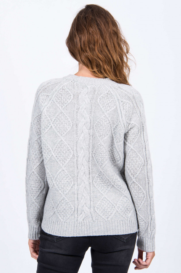 Allude Pullover mit Zopfmuster in Grau