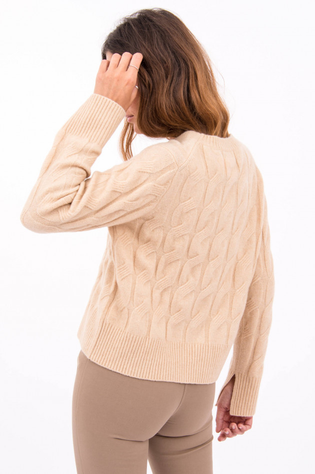 Allude Pullover mit raffinierten Zopfmuster in Beige