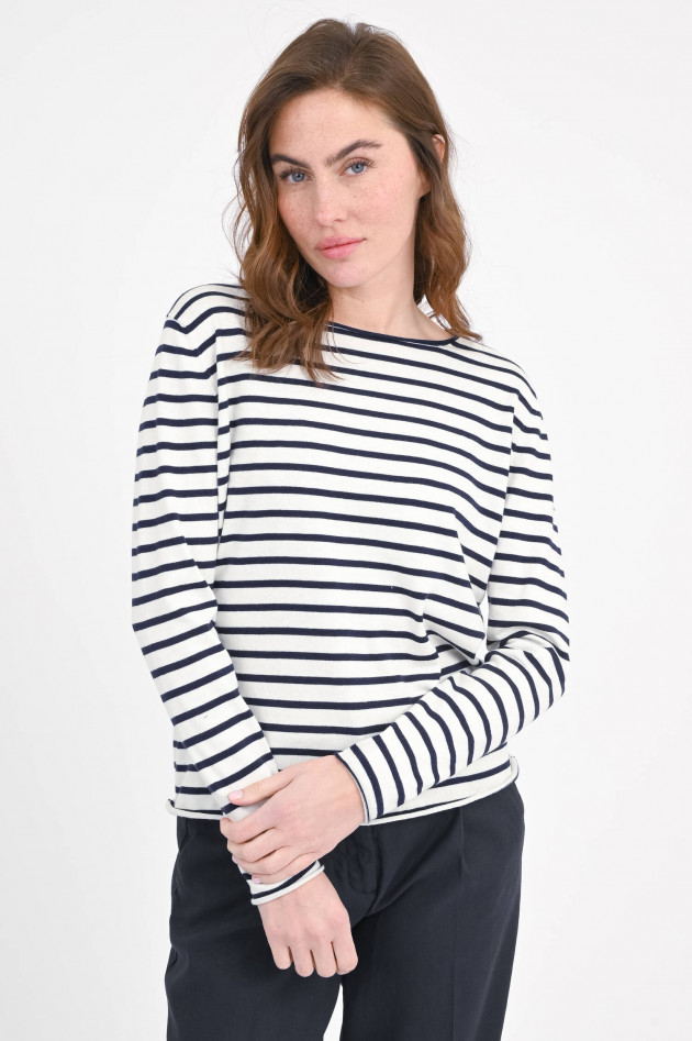 Allude Gestreifter Pullover in Navy/Creme