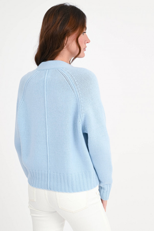 Allude Strickweste mit V-Ausschnitt in Hellblau