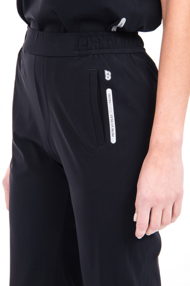 AlphaTauri Sportive Hose PETRI in Schwarz