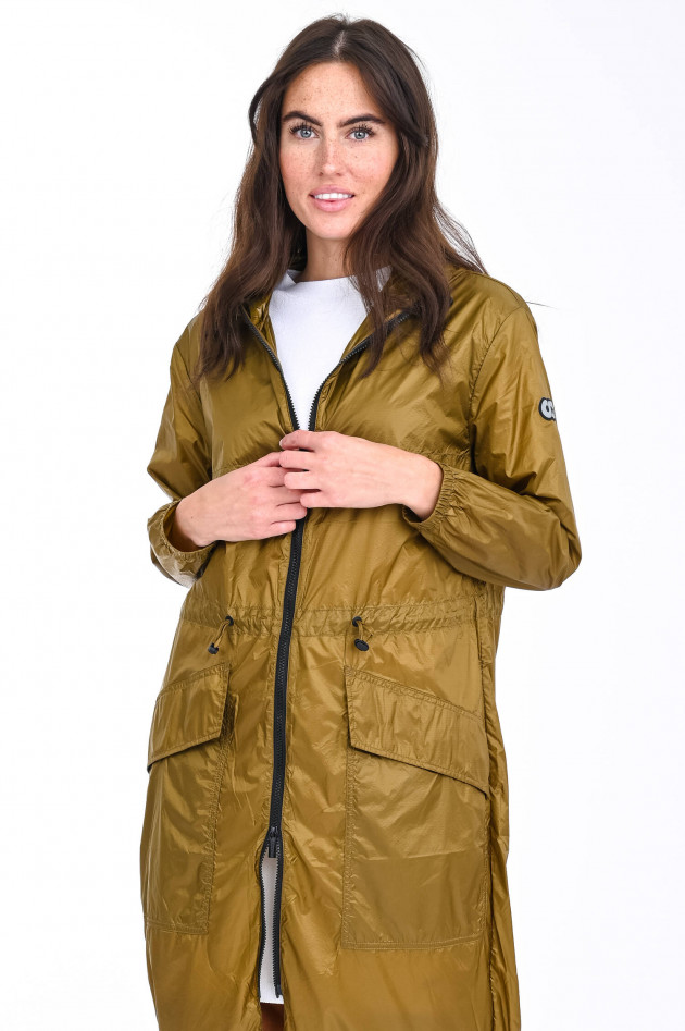 AlphaTauri Langer Windbreaker OLONO in Oliv