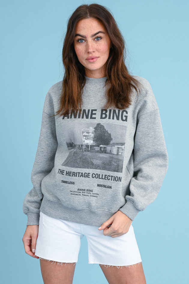 Anine Bing Sweater KENNY mit XL-Frontprint in Hellgrau