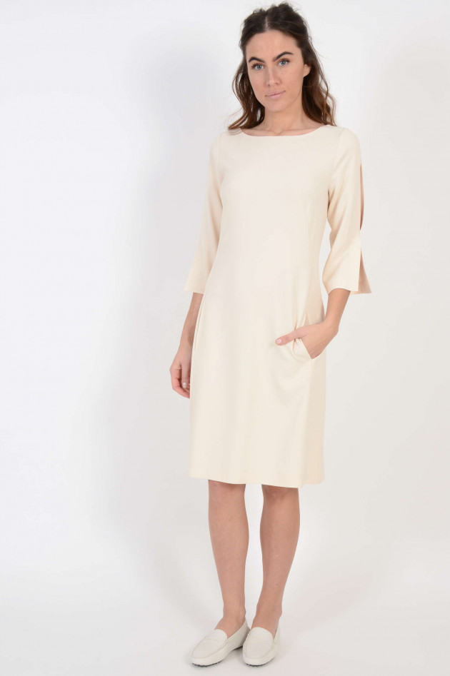 Antonelli Firenze Kleid mit Cutout in Cream