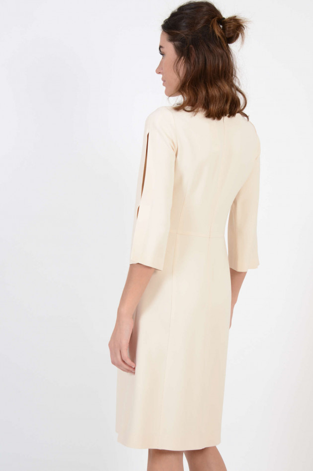 Antonelli Firenze Kleid mit Cutout in Cream