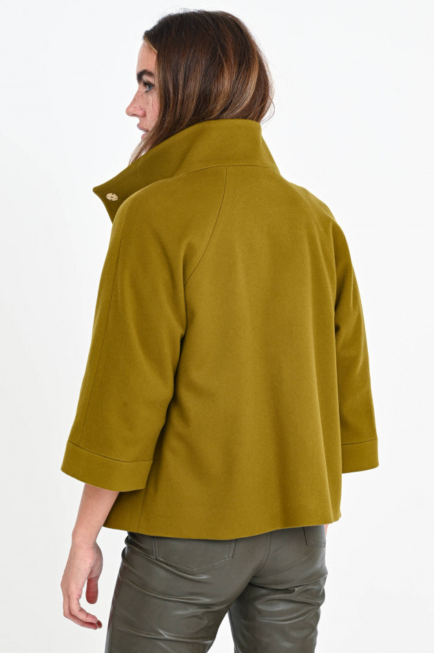 Atelier Borgo 12 Wolljacke mit verkürztem Arm in Oliv