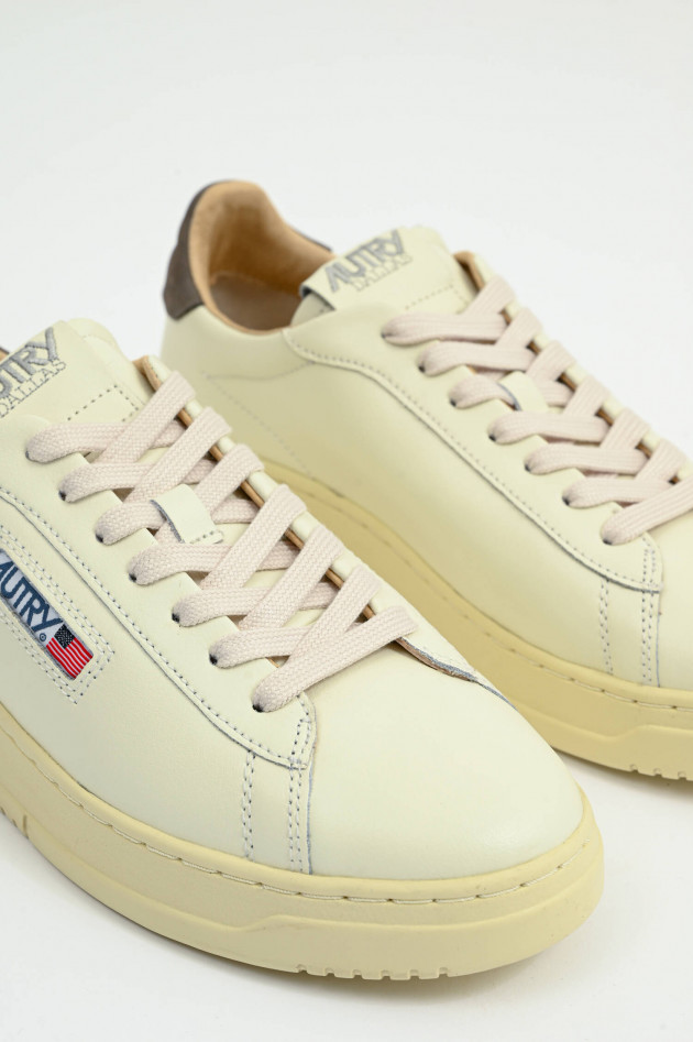 Autry  Sneaker DALLAS LOW in Creme/Brown