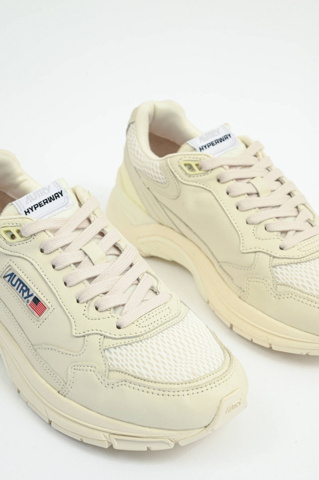 Autry Sneaker HYPERWAY LOW in Creme/Off White