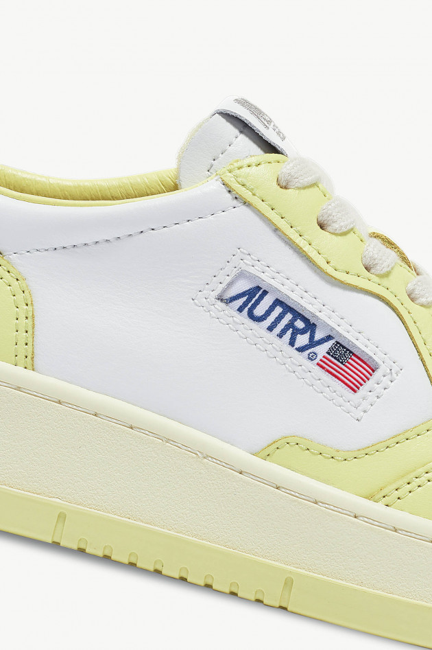 Autry Sneaker MEDALIST LOW in Weiß/Gelb