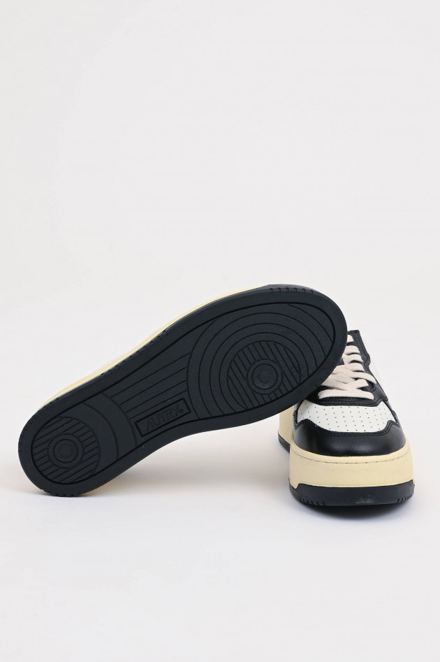Autry Sneaker PLATFORM LOW in Schwarz/Weiß