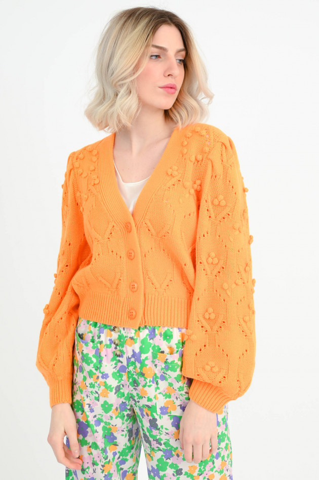 Baum und Pferdgarten Strickjacke mit Zopfmuster in Orange