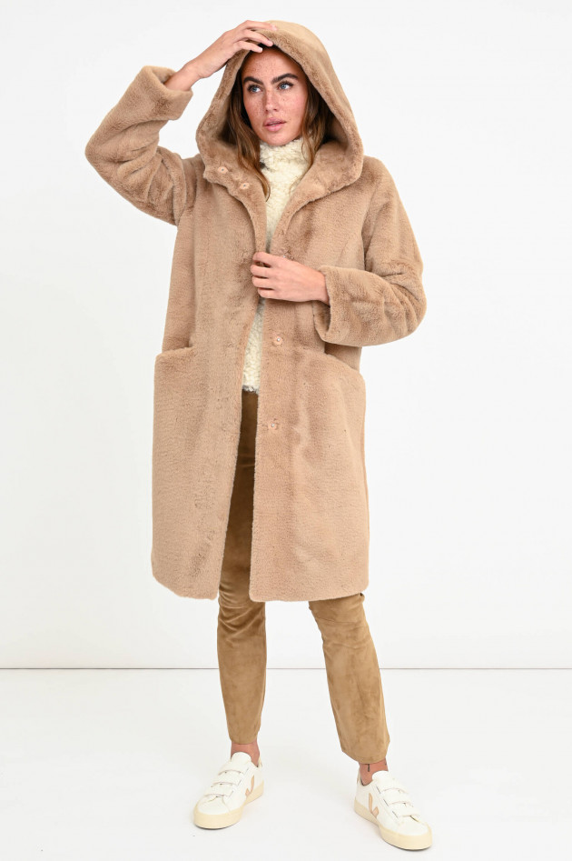 Betta Corradi Fake Fur-Kurzmantel mit Kapuze in Camel