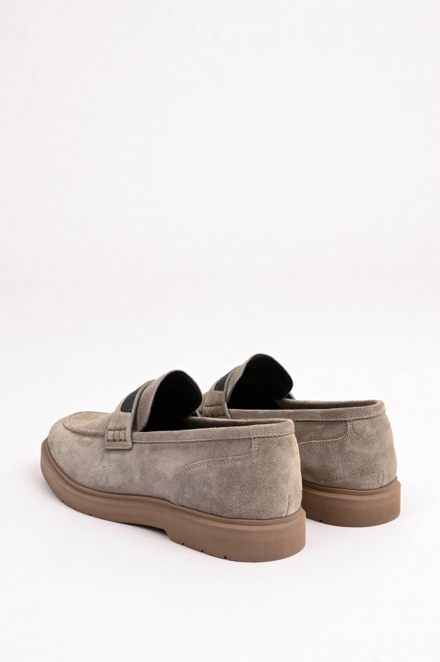 Brunello Cucinelli Loafer aus Veloursleder in Taupe