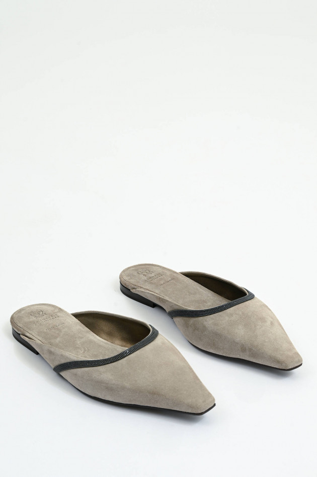 Brunello Cucinelli Mules aus Veloursleder in Hellgrau