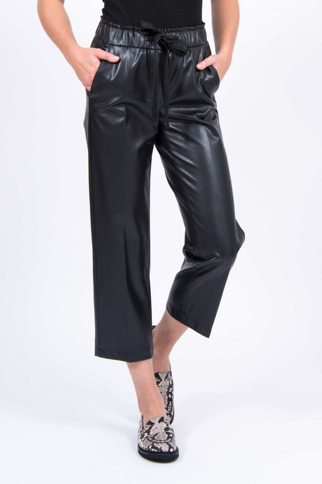 Cambio  Hose COLETTE aus veganem Leder in Schwarz