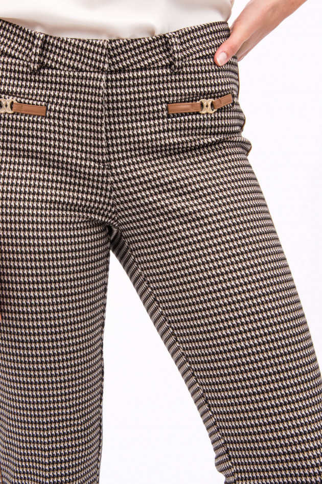 Cambio  Hose FAMOUS in Braun
