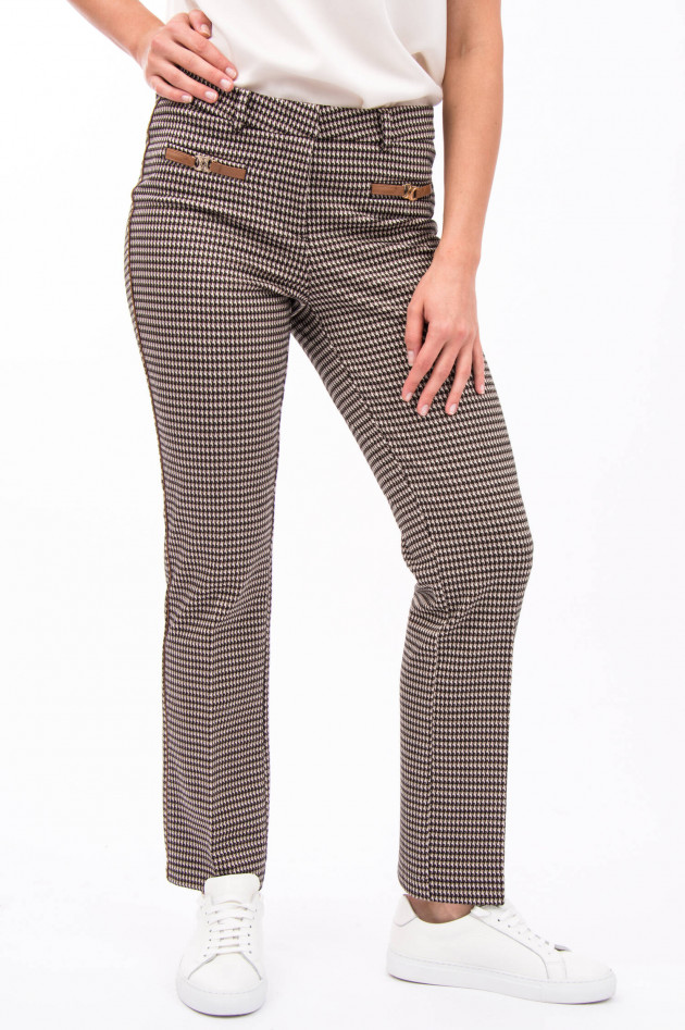 Cambio  Hose FAMOUS in Braun