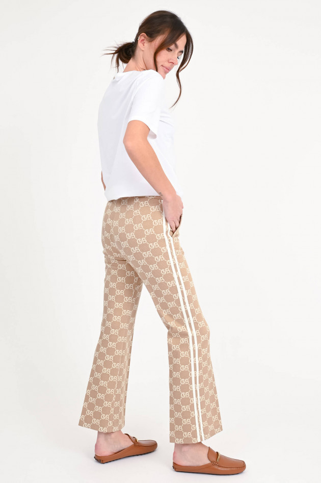 Cambio  Hose FRANCOISE mit Allover-Monogramm in Beige