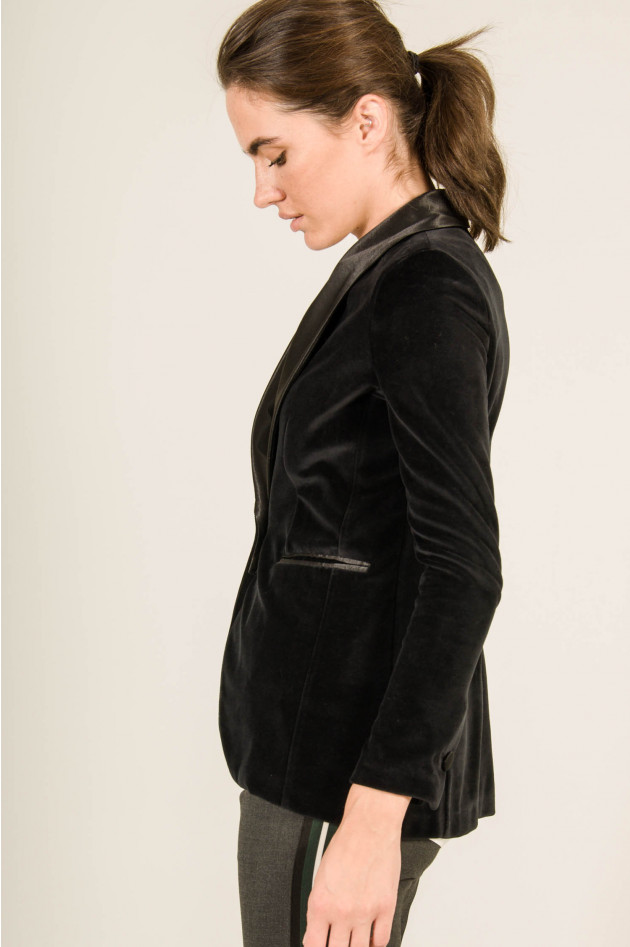Circolo 1901 Samtblazer im Smokingdesign in Schwarz