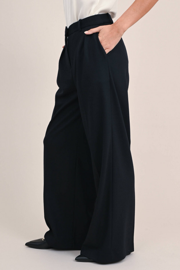 Circolo 1901 Weite Wollmix Hose in Midnight