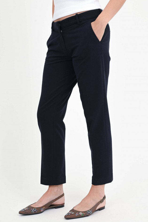 Circolo 1901 Schmale Hose aus Baumwoll-Mix in Navy