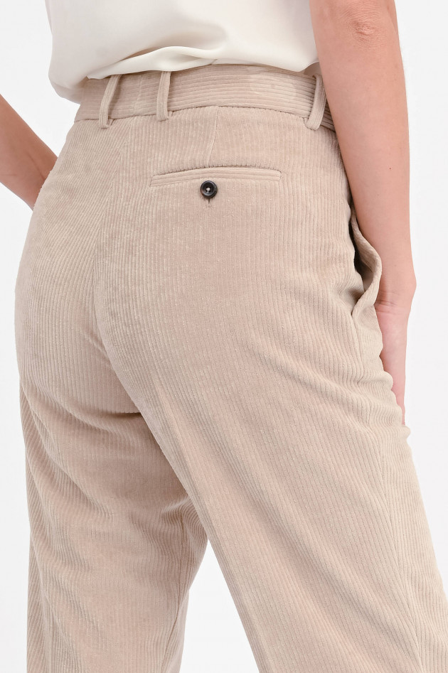 Circolo 1901 Schmale Cord-Hose in Beige