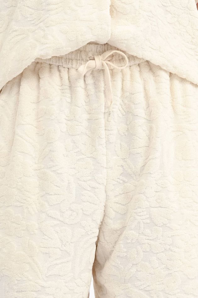 Circolo 1901 Frottee-Shorts mit Blumen-Muster in Creme