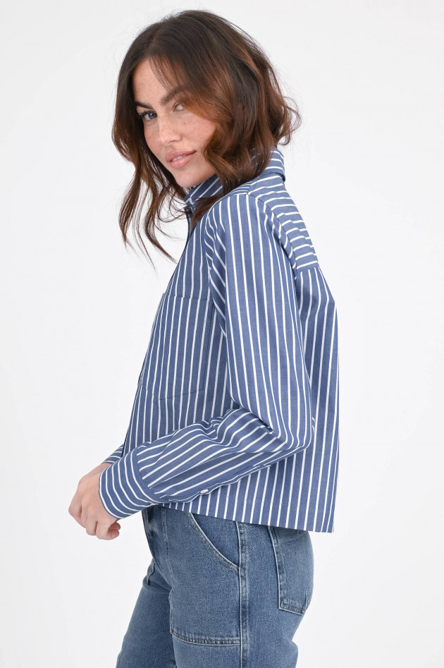 Closed Cropped-Bluse in Graphite Blue/Weiß gestreift