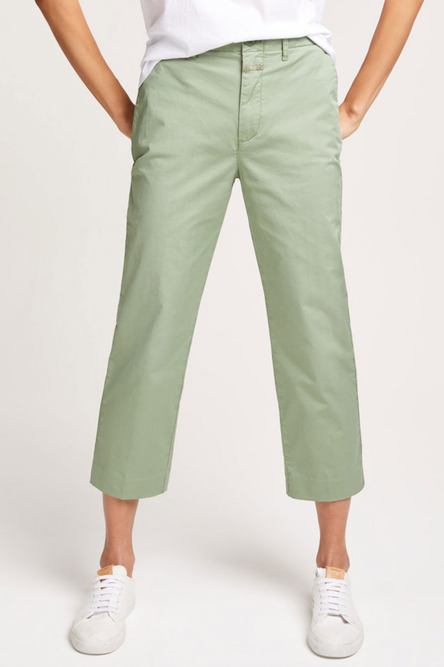 Closed Hose Stewart Stretched Light Chino in Mint