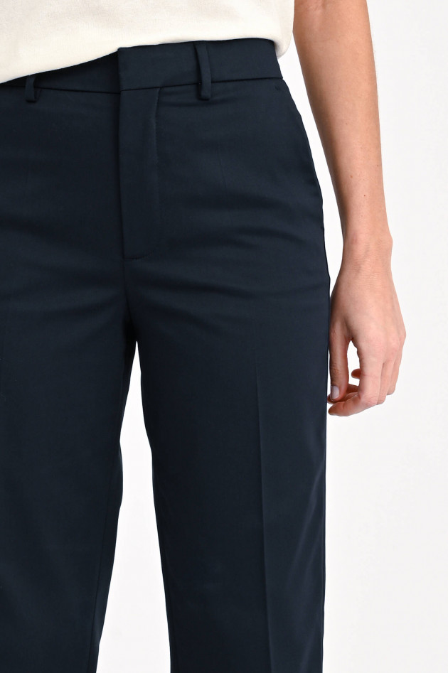 Closed Bundfaltenhose in Navy