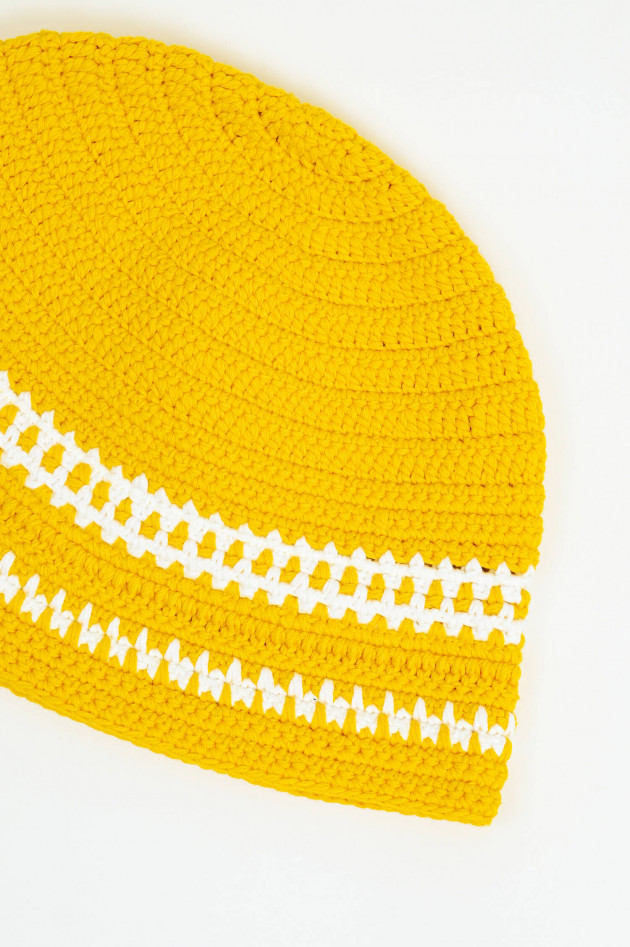 Closed Gehäkelter Bucket Hat in Mango Yellow
