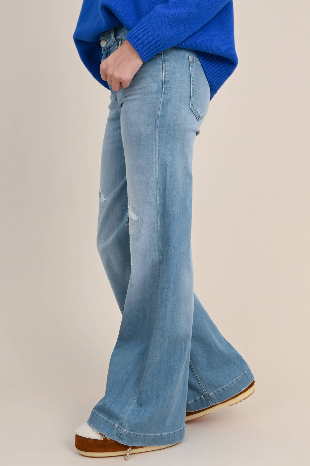 Closed Flared Jeans GLOW-UP in Hellblau