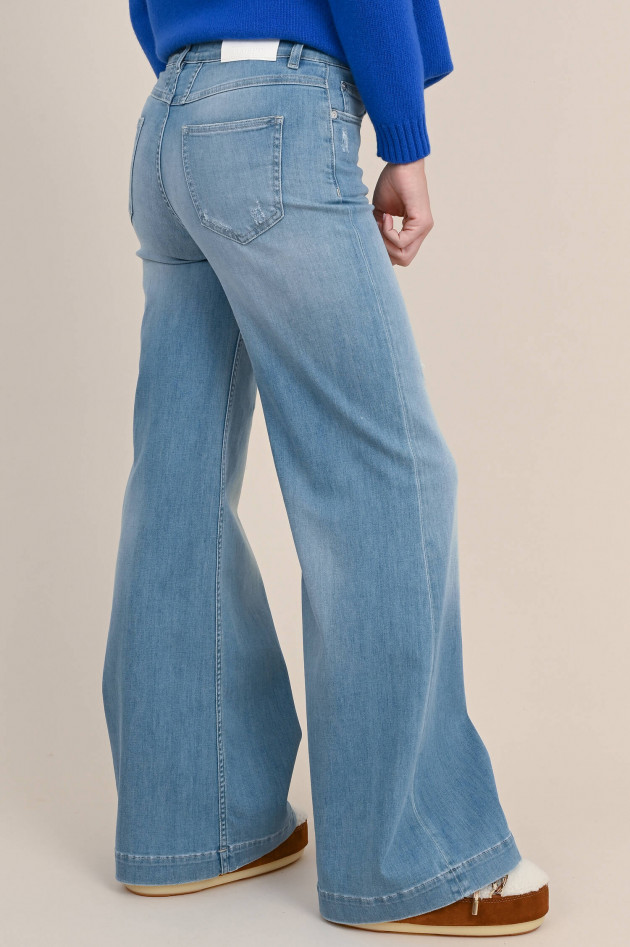 Closed Flared Jeans GLOW-UP in Hellblau