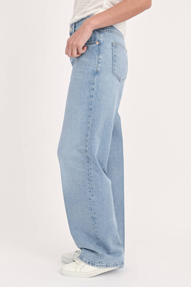 Closed Flared Jeans in Hellblau