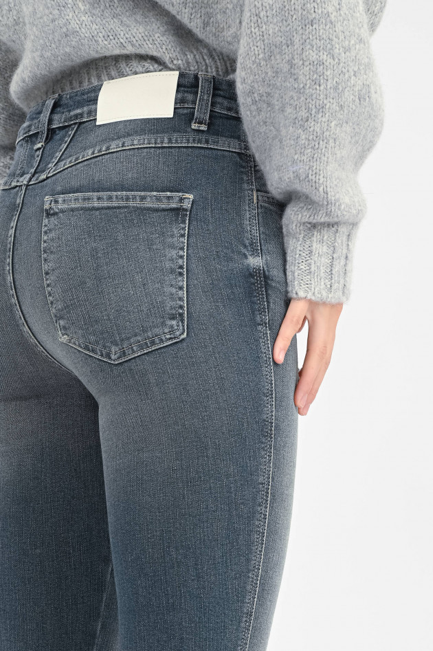 Closed Destroyed-Jeans PEDAL PUSHER in Mittelblau