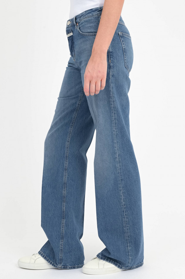 Closed Jeans GILLIAN mit ausgestelltem Bein in Mid Blue