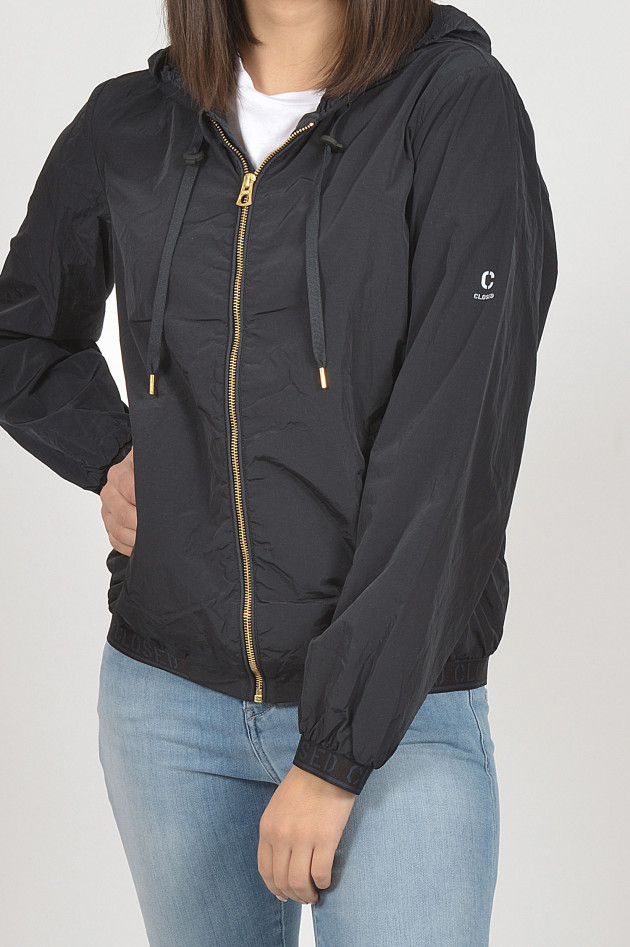 Closed Jacke in Navy