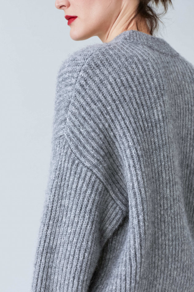 Closed Strickpullover in Grau