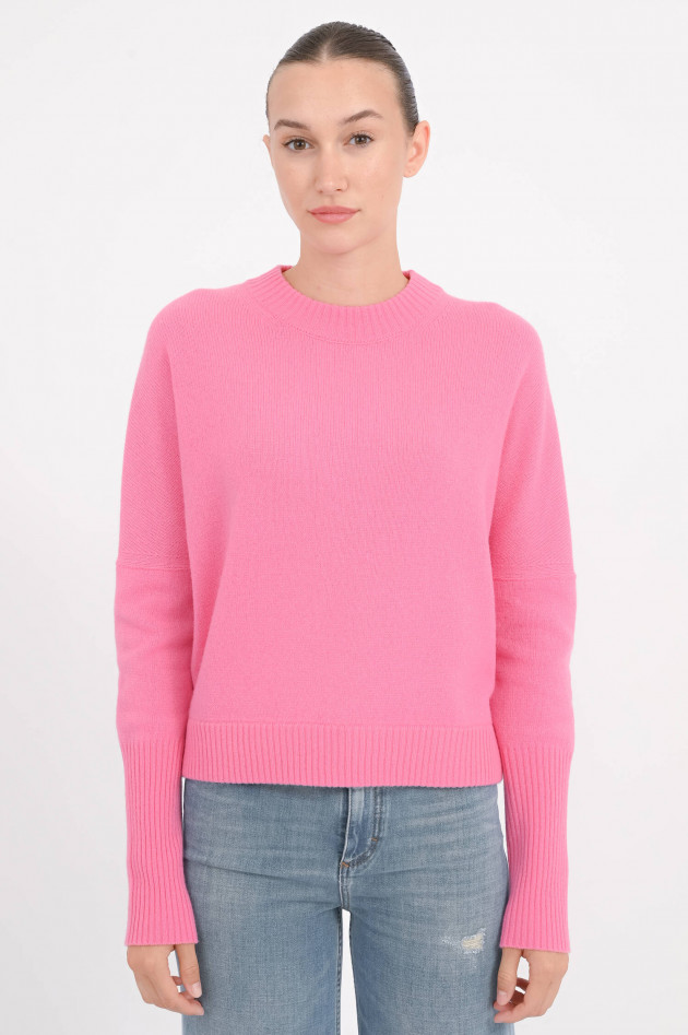 Closed Wollpullover in Flamingo Pink
