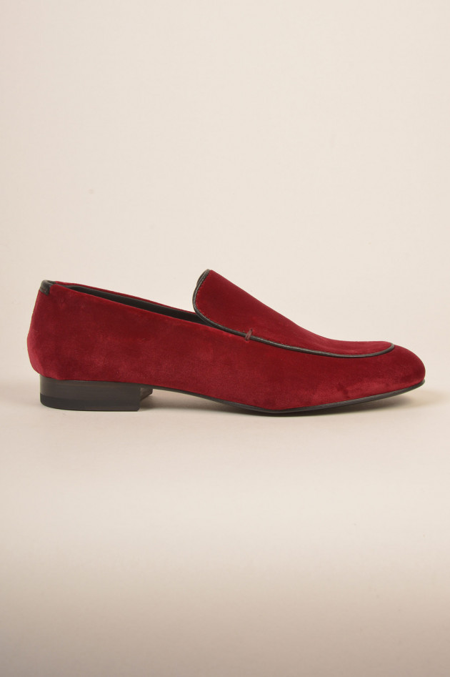 Closed Loafer in Bordeaux