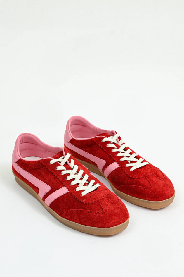 Closed Sneaker aus Veloursleder in Cherry Red