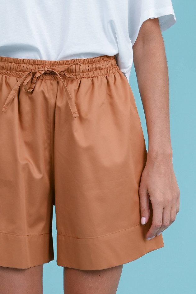 Devotion Twins Shorts FANOS in Camel