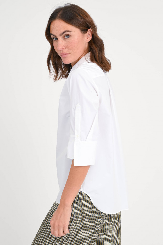 Dorothee Schumacher Bluse aus Popelin mit spitzem Kragen in Weiß