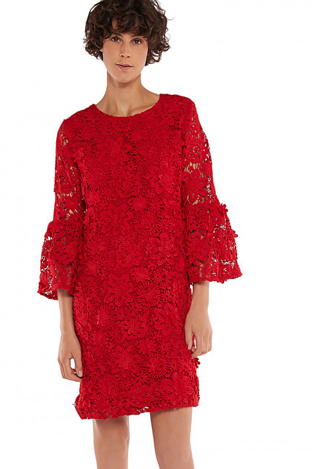 Essentiel Kleid aus Häkelspitzein Rot