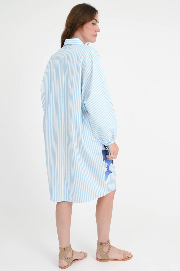 Essentiel Gestreiftes Kleid HOSES mit Blumen-Print in Blau