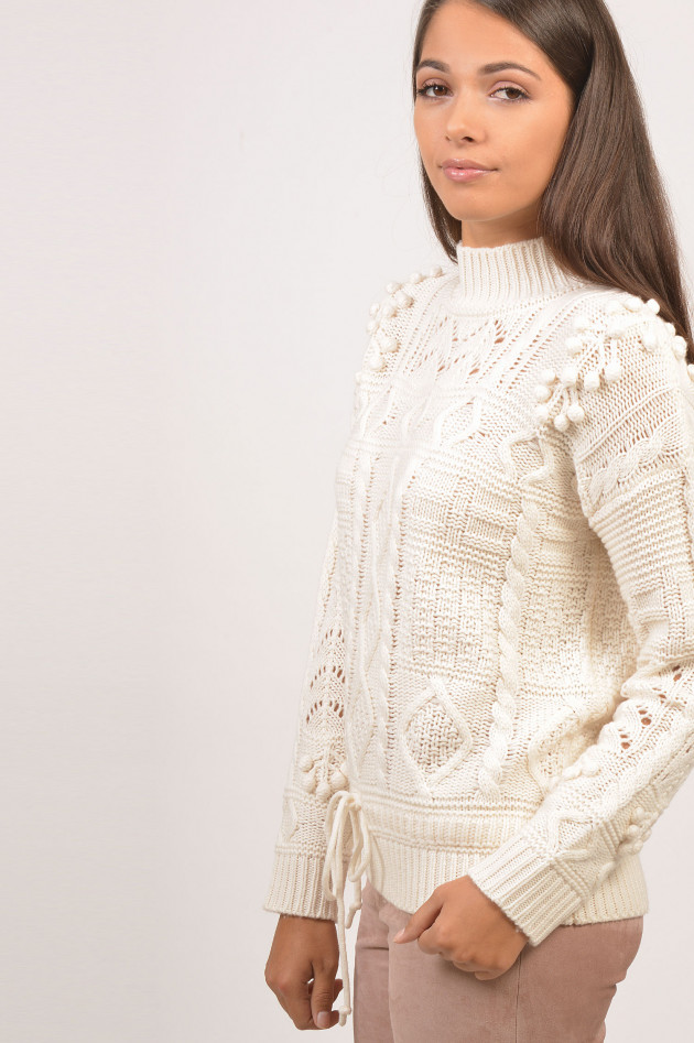 Essentiel Pullover mit Pompons in Weiß