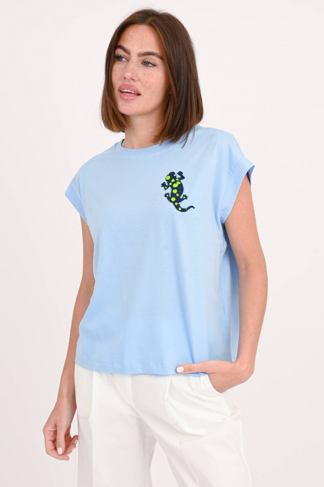 Essentiel Feinstrick-T-Shirt mit Perlendetail in Hellblau